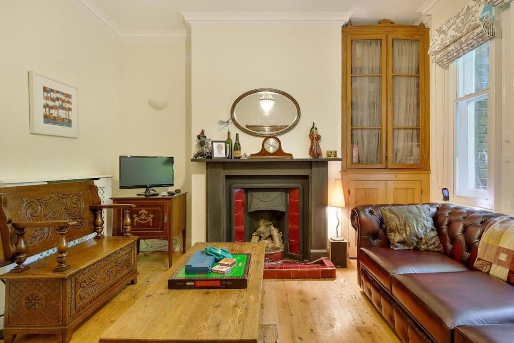 Windsor/Legoland/Ascot Charming 3Br Home In Centre Exteriér fotografie