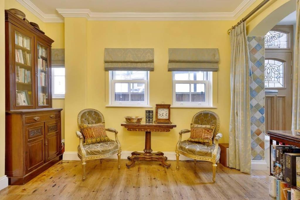 Windsor/Legoland/Ascot Charming 3Br Home In Centre Exteriér fotografie